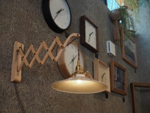 SOLID大阪の雑貨　照明と時計　